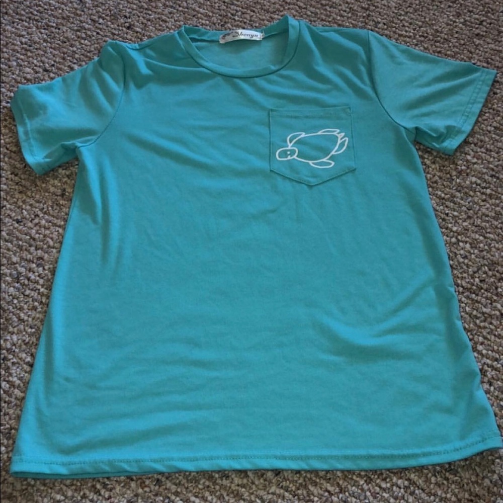 shelly cove tee
